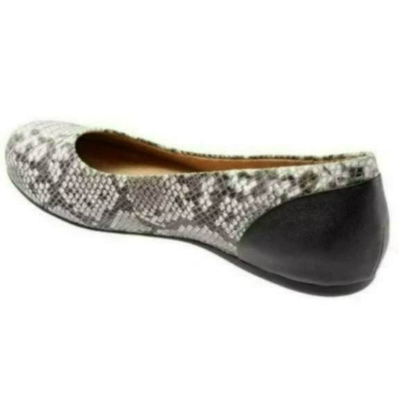 Softwalk Sonoma Flat Snake Grey - Picture 7 of 11